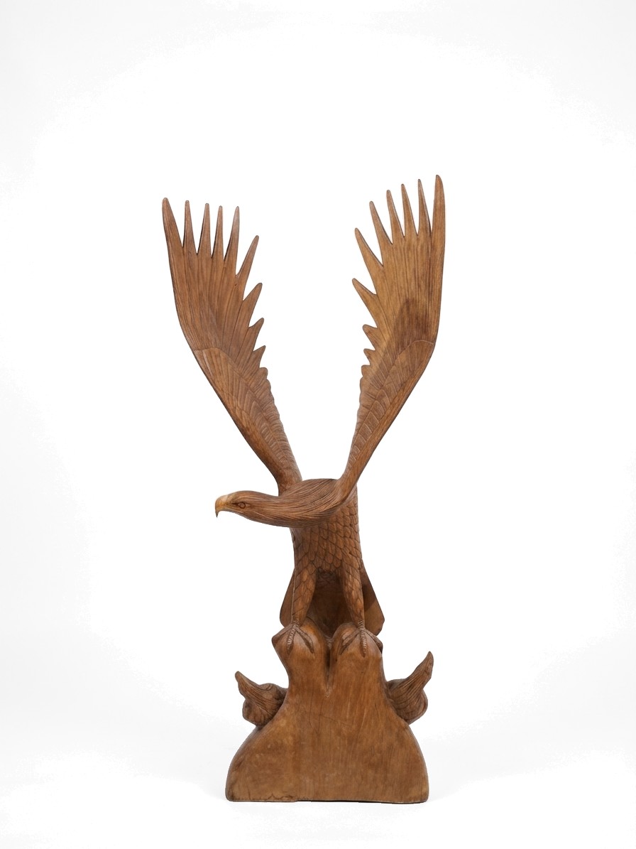 Eagle With Babys Teak #008000